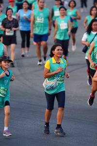 BIB: 50039, 7096
                            <button type="button" onclick="openModal(10520882)" class="btn btn-primary btn-sm float-right btn-popup" data-toggle="modal" data-target=".modal-high-quality">
                        <i class="fas fa-shopping-cart"></i> Add to Cart
                    </button>
                                            <button type="button" onclick="isThisMe(10520882, true)" class="btn btn-success btn-sm float-right btn-popup btn-isme hidden" data-toggle="tooltip" data-placement="bottom" title="นี่คือรูปของคุณใช่ไหม คลิกที่นี่เพื่อเอาเข้าอัลบั้ม">
                        <i class="fas fa-plus"></i> Add to album
                    </button>
                    <button type="button" onclick="isThisMe(10520882, false)" class="btn btn-warning btn-sm float-right btn-popup btn-isnotme hidden">
                        <i class="fas fa-ban"></i> Remove from album
                    </button>